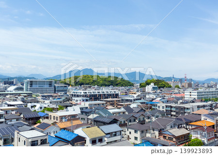 静岡市駿河区の市街地風景 139923893