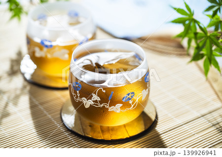 冷たい麦茶 冷たい麦茶 139926941