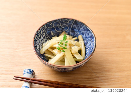 山うどの酢味噌和え 139928244