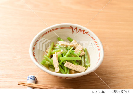 赤みずと油揚げの煮物 139928768