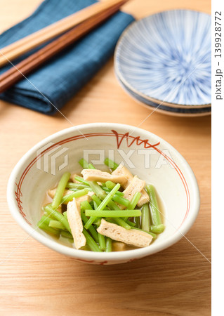 赤みずと油揚げの煮物 赤みずと油揚げの煮物 139928772