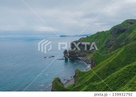 [積丹半島]北海道の大自然を堪能できる神威岬の風景 139932792
