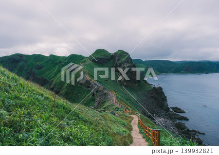 [積丹半島]北海道の大自然を堪能できる神威岬の風景 139932821