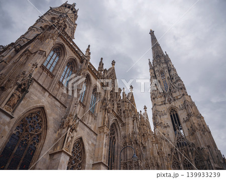 Saint Stephens Cathedral Stephansplatz Vienna Summer Cityscape Saint Stephens Cathedral Stephansplatz Vienna Summer Cityscape 139933239