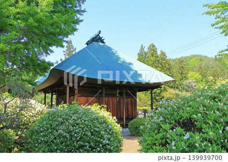 重要文化財 盛蓮寺観音堂 長野県大町市 重要文化財 盛蓮寺観音堂 長野県大町市 139939700