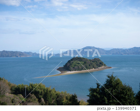 小芝島 139940371