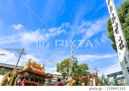三重県四日市市鳥出神社の鯨船行事の祭りの日　鯨船の山車 139941141