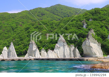 仏ヶ浦(仏ヶ浦遊覧船より・青森県佐井村) 仏ヶ浦(仏ヶ浦遊覧船より・青森県佐井村) 139942294