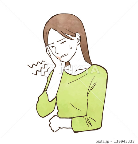 虫歯・歯のトラブルで腫れた頬を片手で押さえる若い女性（上半身）　水彩風の手描きイラスト素材 139943335