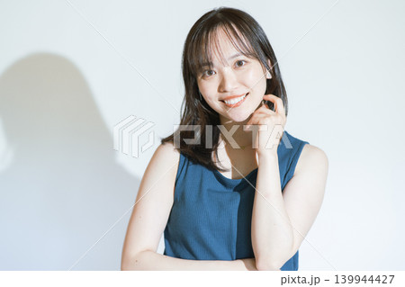 笑顔の日本人女性 笑顔の日本人女性 139944427