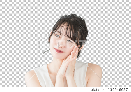 Asian women with beautiful skin who use skincare products (organic, additive-free) 139946627