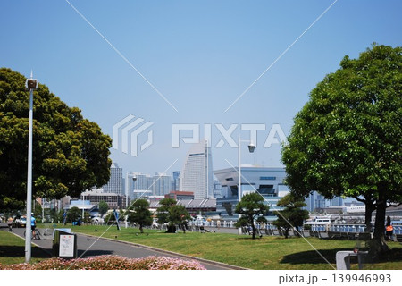 横浜みなとみらい地区、山下公園緑地帯、 横浜みなとみらい地区、山下公園緑地帯、 139946993