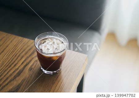アイスドリンクのクローズアップ|カフェ・リラックス・日常・ライフスタイル アイスドリンクのクローズアップ|カフェ・リラックス・日常・ライフスタイル 139947702