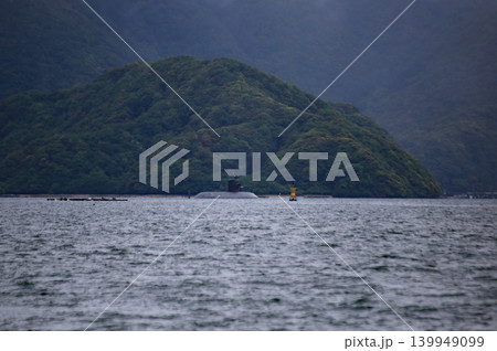 遊覧船から見えた練習潜水艦 遊覧船から見えた練習潜水艦 139949099