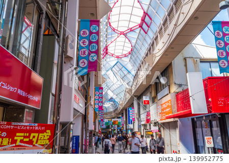 東京 阿佐ヶ谷駅前風景 阿佐ヶ谷パールセンター商店街 東京 阿佐ヶ谷駅前風景 阿佐ヶ谷パールセンター商店街 139952775