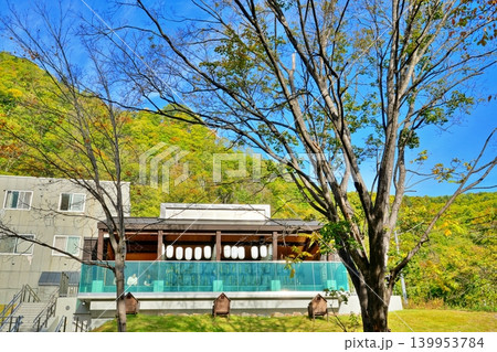 定山渓温泉 四季のせせらぎ「二見の足湯」の風景 定山渓温泉 四季のせせらぎ「二見の足湯」の風景 139953784