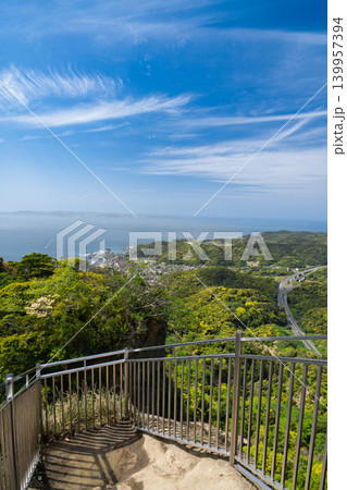 鋸山 地獄のぞきから望む東京湾と金谷の風景 千葉県鋸南町 鋸山 地獄のぞきから望む東京湾と金谷の風景 千葉県鋸南町 139957394