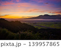 阿蘇の夜明け 139957865