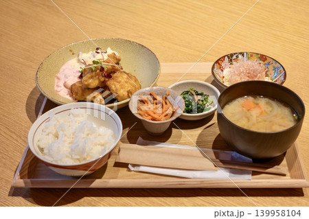 チキン南蛮定食 139958104
