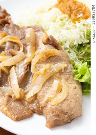 おいしい豚肉しょうが焼き おいしい豚肉しょうが焼き 139958704