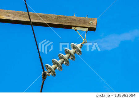 Telephone pole cable connectors and tensioner brackets Telephone pole cable connectors and tensioner brackets 139962084