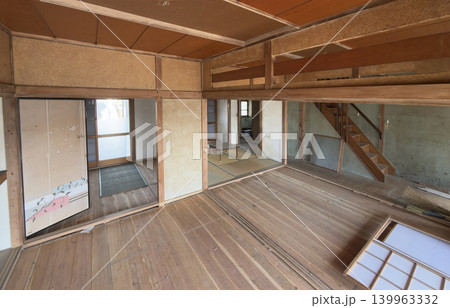 家じまい家解体現場 昭和の木造古民家部屋 139963332