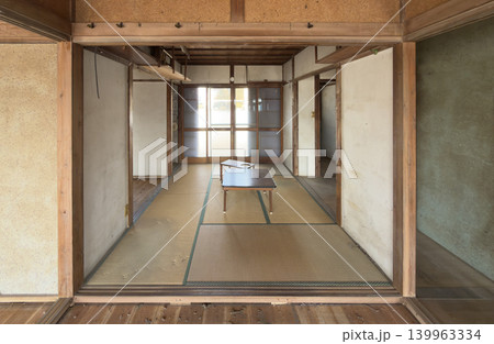 家じまい家解体現場 昭和の木造古民家部屋 家じまい家解体現場 昭和の木造古民家部屋 139963334