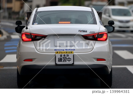 路上の教習車両 路上の教習車両 139964381