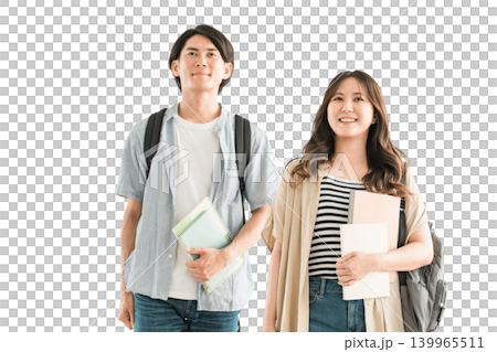 Students holding textbooks and notebooks; male and female university students (campus life, lovers, couples) 139965511