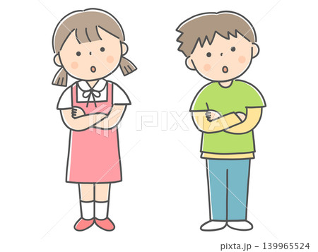 腕組みをして考える男の子と女の子 腕組みをして考える男の子と女の子 139965524