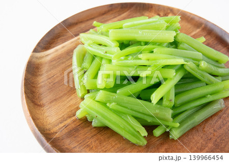 茹でた山菜のみず 139966454