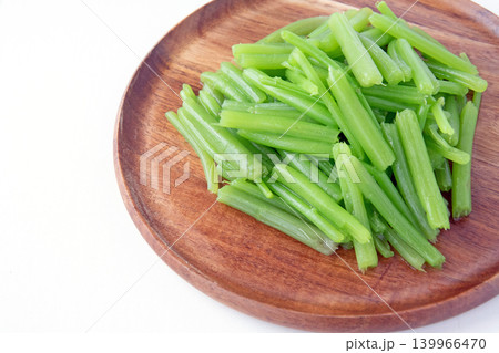茹でた山菜のみず 139966470