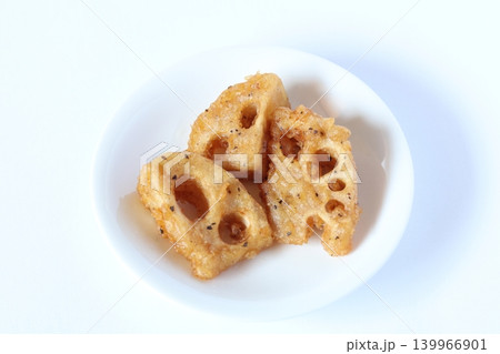 レンコンの唐揚げ レンコンの唐揚げ 139966901