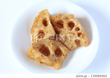 レンコンの唐揚げ レンコンの唐揚げ 139966902