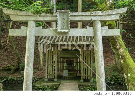 比叡山 横川中堂にて 比叡山 横川中堂にて 139969310