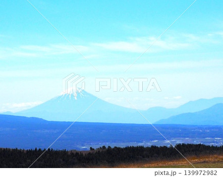 霧ヶ峰高原と富士山 139972982