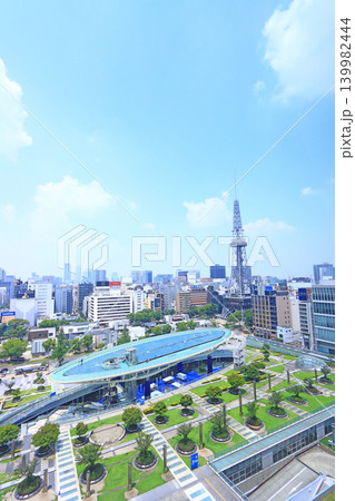 愛知県名古屋市、名古屋テレビ塔とオアシス21の風景 愛知県名古屋市、名古屋テレビ塔とオアシス21の風景 139982444