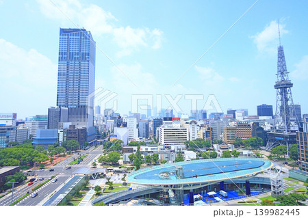 愛知県名古屋市、名古屋テレビ塔とオアシス21の風景 愛知県名古屋市、名古屋テレビ塔とオアシス21の風景 139982445