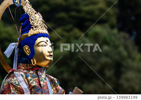 極楽浄土への祈り ― 当麻寺 中将姫供養祭 極楽浄土への祈り ― 当麻寺 中将姫供養祭 139983199