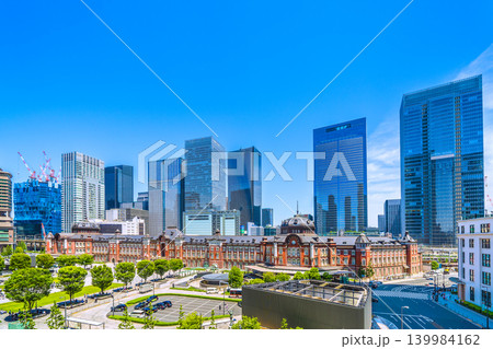 日本の東京都市景観 不快…。東京駅新景色。ズラリ並んだ超高層ビル群…圧巻の光景…=5月19日 日本の東京都市景観 不快…。東京駅新景色。ズラリ並んだ超高層ビル群…圧巻の光景…=5月19日 139984162