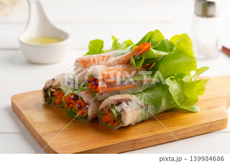 Vegetable Salad Rolls with shrimp and mackerel fish  139984686