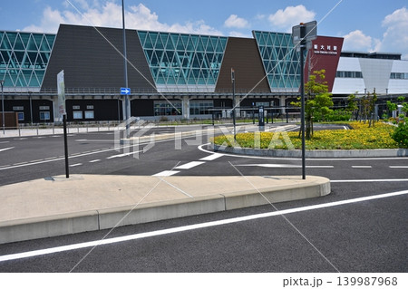 新大村駅 西口(さざなみ口)(西九州新幹線 長崎県大村市) 新大村駅 西口(さざなみ口)(西九州新幹線 長崎県大村市) 139987968