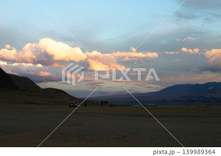 Rest area in remote area in Altai Tavan Bogd National Park, Mongolia 139989364