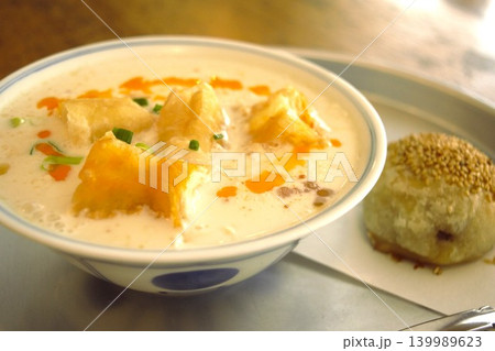台湾式朝食のクローズアップ 台湾式朝食のクローズアップ 139989623