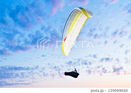 Paragliding adventure sport, free flight in nature Paragliding adventure sport, free flight in nature 139989688