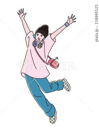 ジャンプして喜ぶアウトドアファッションの女性 ジャンプして喜ぶアウトドアファッションの女性 139995525