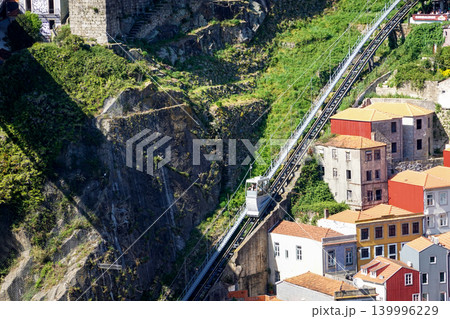 Funicular railway climbing a steep hillside in Porto, Portugal 139996229