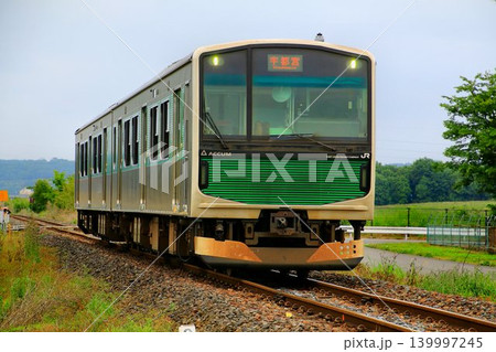非電化ローカル線を蓄電池電車が征く… 『ACCUM』烏山線【EV-E301系】 非電化ローカル線を蓄電池電車が征く… 『ACCUM』烏山線【EV-E301系】 139997245