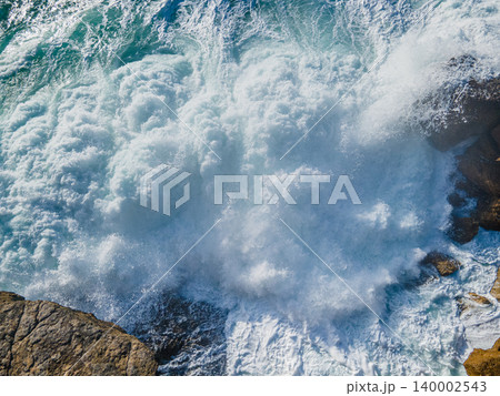 Waves Crashing on the Rocks with violence Waves Crashing on the Rocks with violence 140002543