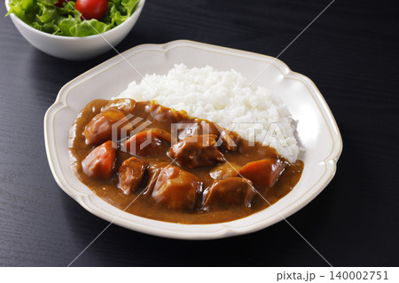 ごろごろ野菜の具だくさんカレーライス ごろごろ野菜の具だくさんカレーライス 140002751
